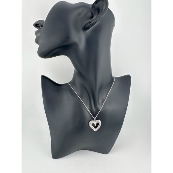 Beautiful 1/2 Carat Natural Diamond Heart Pendant Necklace with .925 Sterling Ch - Picture 3 of 12